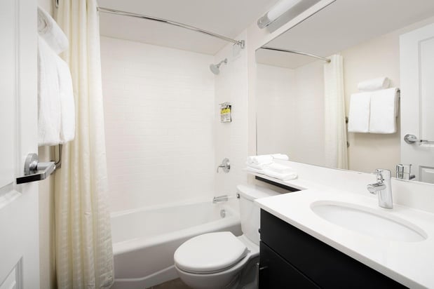 Images Candlewood Suites Alexandria West by IHG