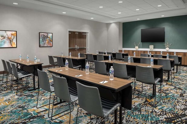 Images Hampton Inn Orlando Southeast Nona
