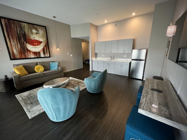 Images Holiday Inn Express & Suites Charlotte - South End by IHG
