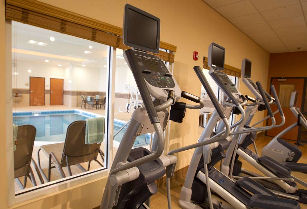 Health club  fitness center  gym Hilton Garden Inn Cedar Falls Cedar Falls (319)266-6611