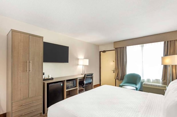 Images Best Western Mill River Manor
