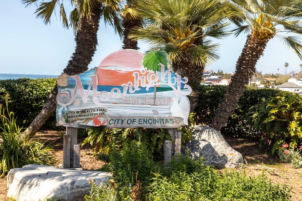 Images Camden Old Creek Apartments