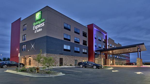 Images Holiday Inn Express & Suites Denver Northwest - Broomfield, an IHG Hotel