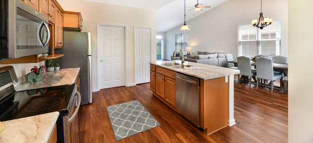 Images Bristol Village