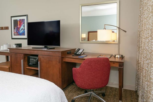 Images Hampton Inn & Suites Nashville-Green Hills