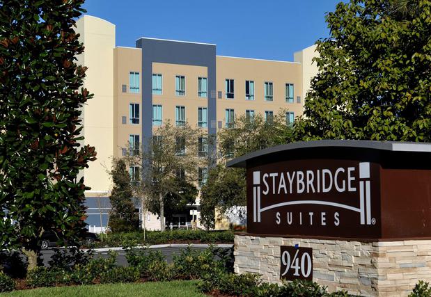 Images Staybridge Suites St. Petersburg Downtown, an IHG Hotel