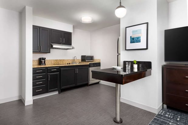 Images Homewood Suites by Hilton Manchester/Airport