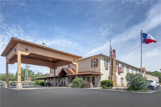 Images Best Western Plus Fredericksburg