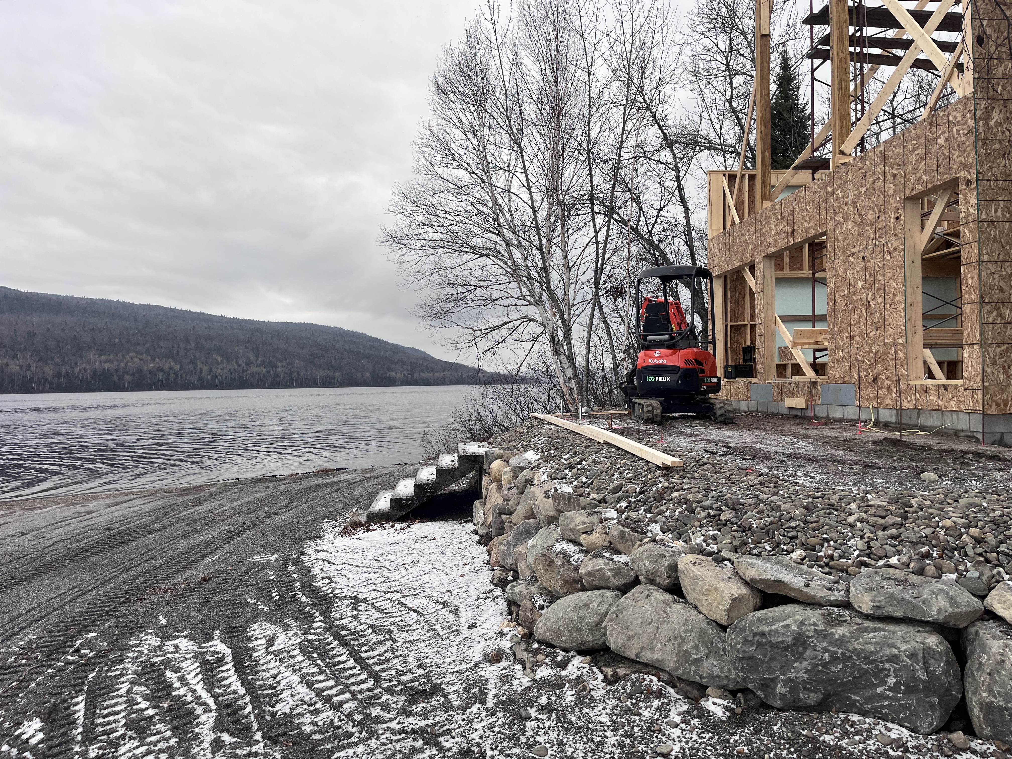 Images Pieux vissés Éco Pieux Bas St-Laurent