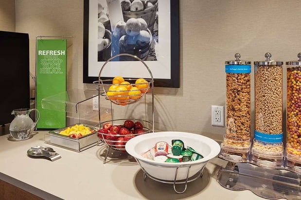 Images Hampton Inn & Suites Sacramento at CSUS