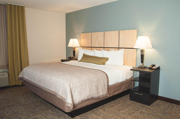 Images Candlewood Suites Denver North - Thornton, an IHG Hotel
