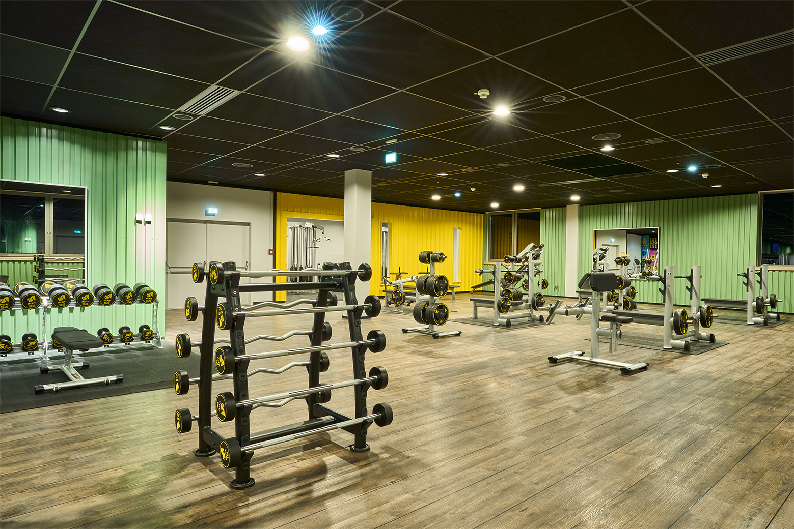 Bild 3 McFIT Fitnessstudio Aachen in Aachen