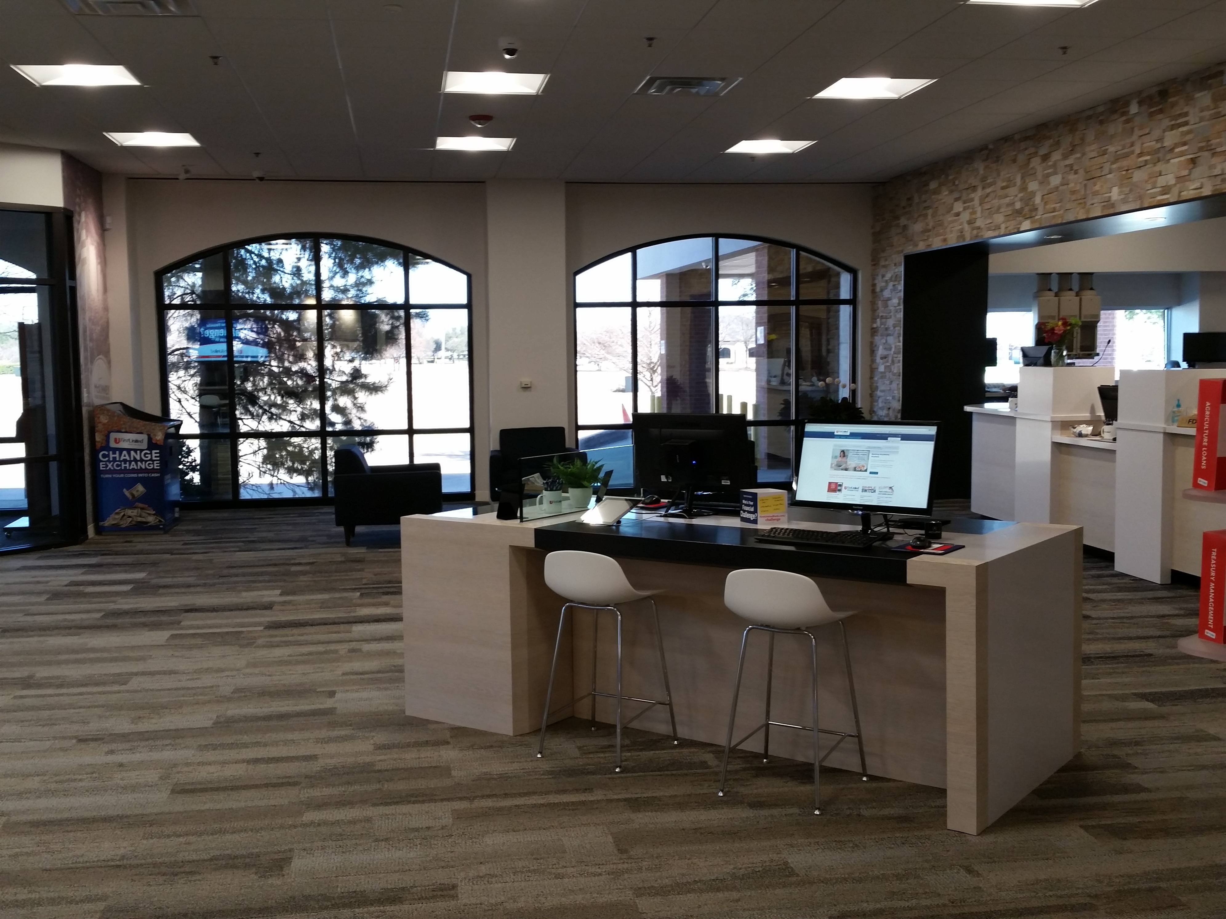 First United Bank - McKinney Redbud - interior seating area