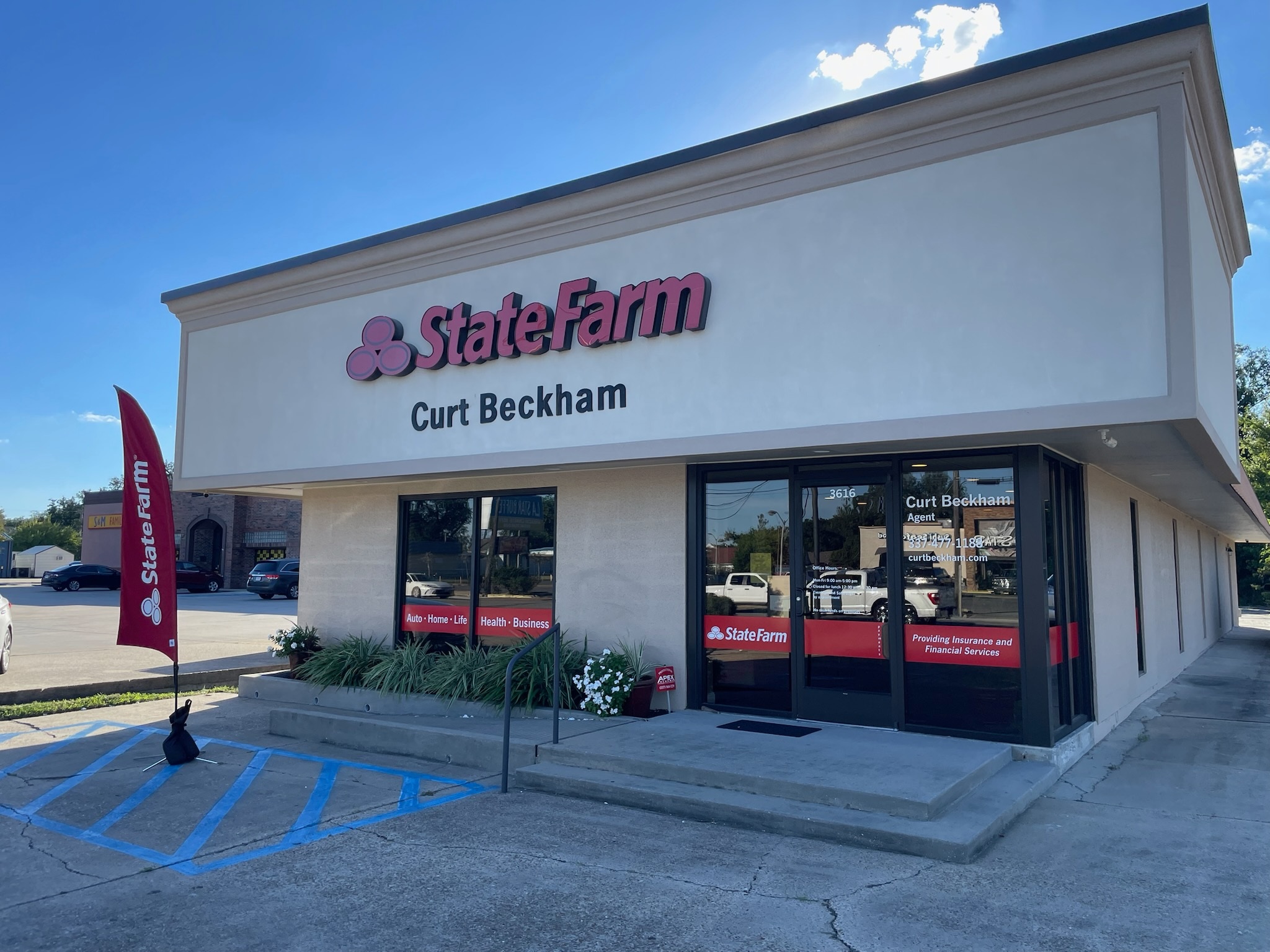 Fall is a great time to check in on what matters as the seasons change. Our State Farm team in Lake Charles is here to answer your insurance questions and help you review your current coverage. Give us a call or stop by today!