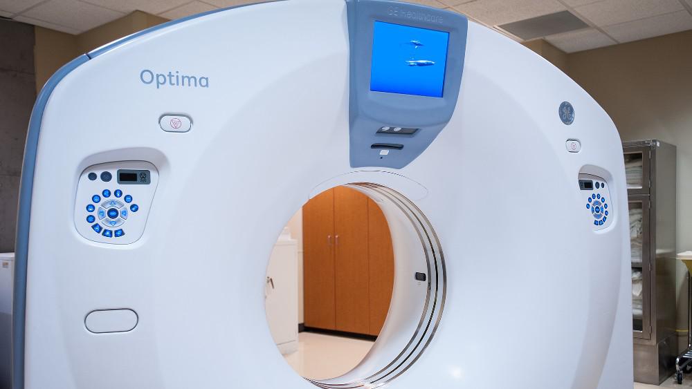 Memorial Hermann Imaging Center - Sugar Land interior examination room MRI machine.