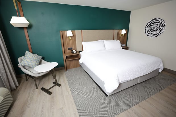 Images Holiday Inn St. Louis-Fairview Heights by IHG
