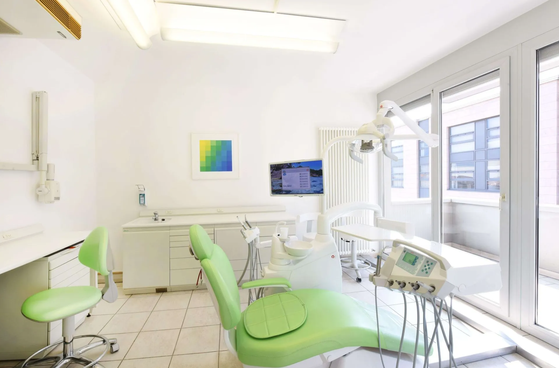 Studio dentistico dr. med. Airoldi Giulio Lugano 091 921 40 41