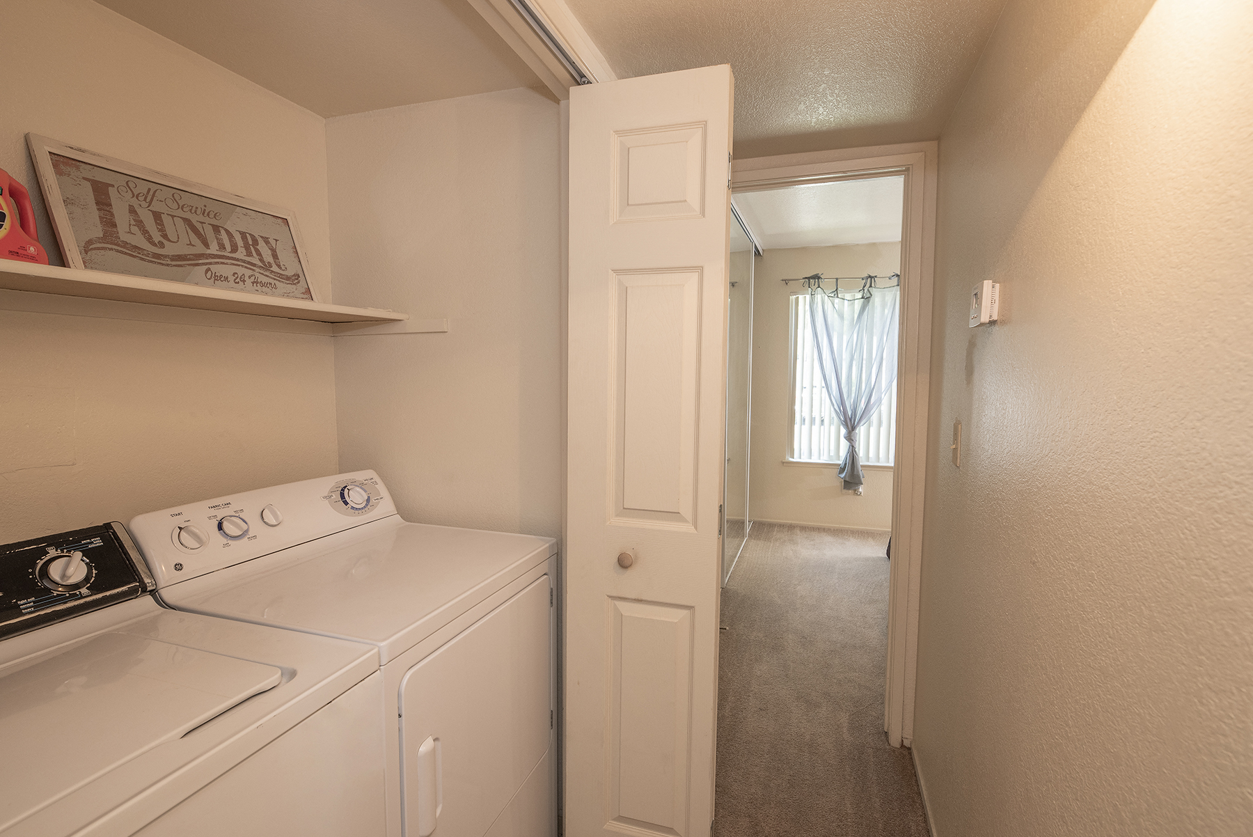 Full Size Washer and Dryer