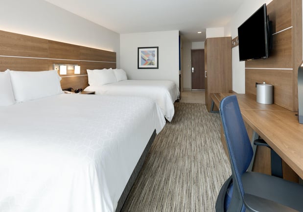 Images Holiday Inn Express & Suites San Antonio NW Near Seaworld by IHG