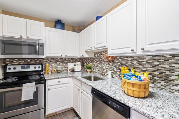 Images Silver Spring Station Apartment Homes