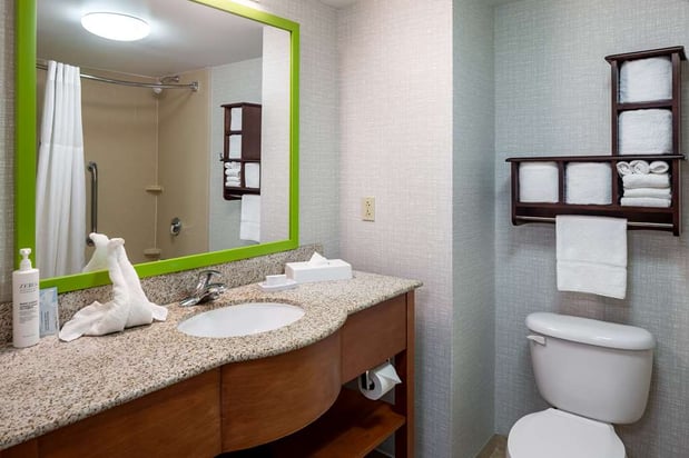 Images Hampton Inn & Suites St. Louis at Forest Park
