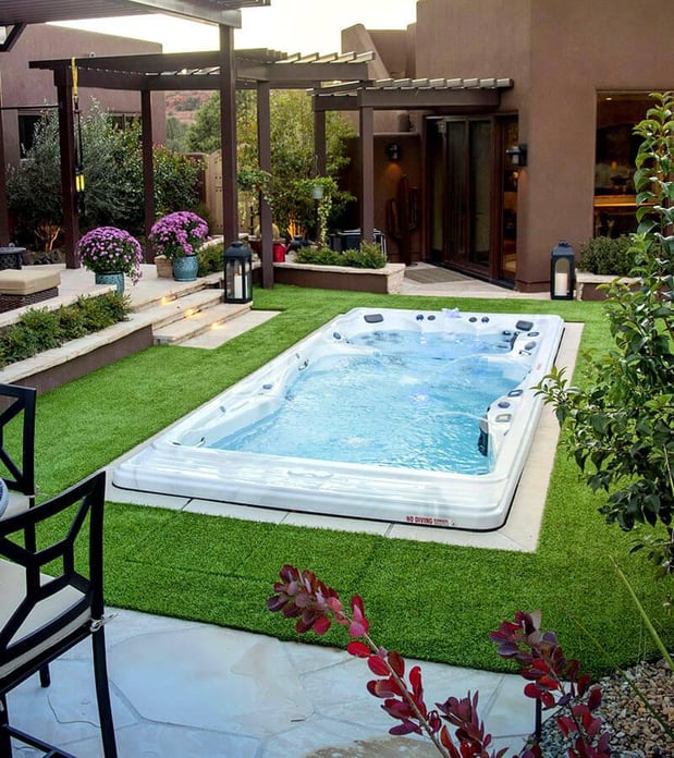 Images Bob's Intowne Spas