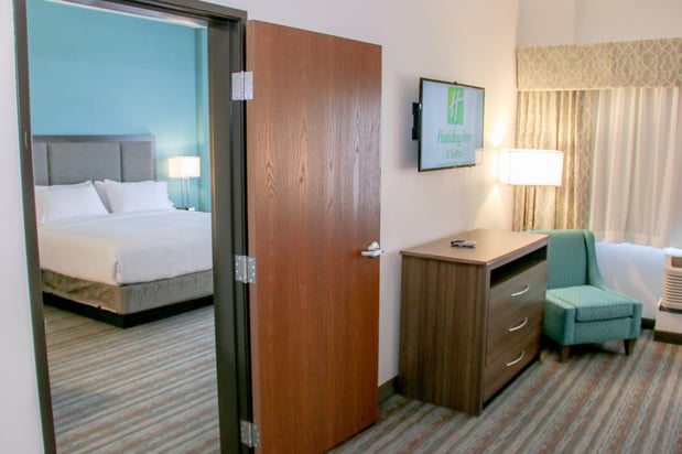 Images Holiday Inn & Suites Denver Tech Center-Centennial by IHG