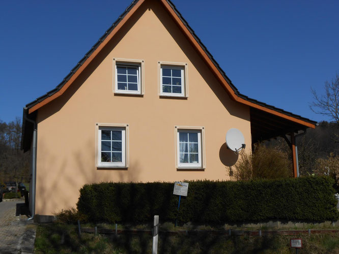 Energetische Außenfassade mit einem Wärmedämmverbundsystem (WDVS), mit einem mineralischen ökologischen Putzsystem sowie ein öko-diffusionsoffener Anstrichsystem in Melle-Oldendorf
