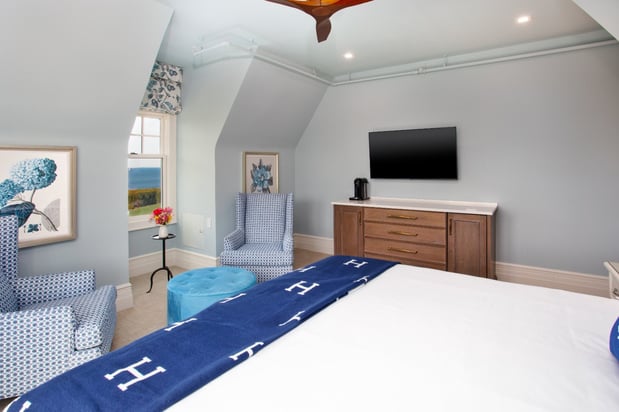 Images The Inn at Stonecliffe