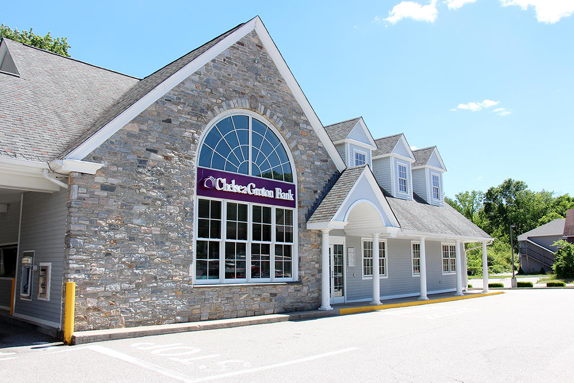 Chelsea Groton Bank Photo