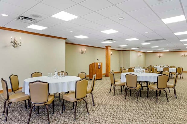 Images Best Western Plus Dutch Haus Inn and Suites