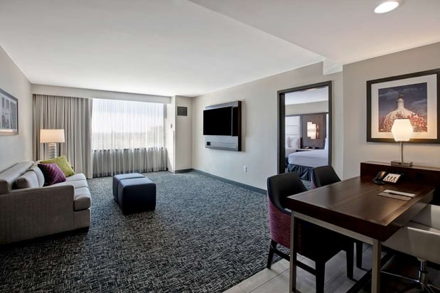 Images Embassy Suites by Hilton Oklahoma City Northwest
