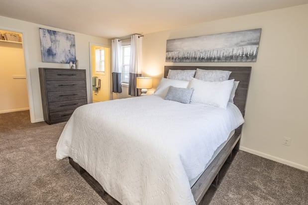 Images Chapel Valley Townhomes