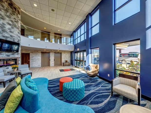 Images Holiday Inn & Suites Syracuse Airport - Liverpool by IHG