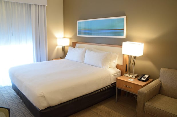 Images Holiday Inn Cincinnati N - West Chester by IHG