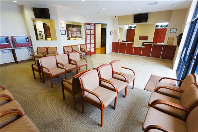Images Canyon Dental Group of Valencia