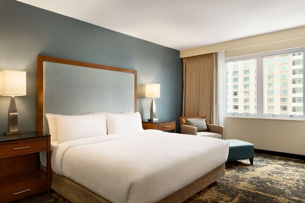 Images Embassy Suites by Hilton Denver Downtown Convention Center