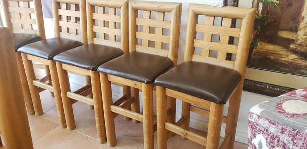 Images J and B Furniture Consignments