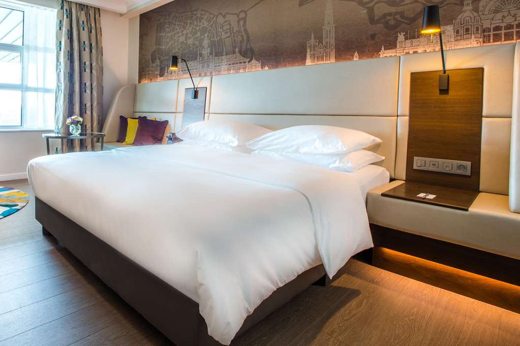 Standard Room Radisson Blu Hotel, Antwerp City Centre Antwerpen 03 203 12 34
