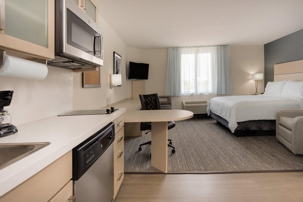 Images Candlewood Suites Miami Intl Airport - 36th St by IHG