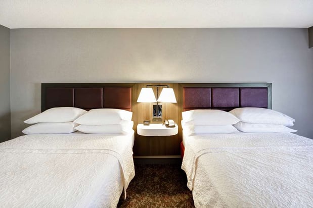 Images Hampton Inn & Suites Columbus-Easton Area