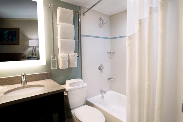 Images Holiday Inn Columbus Dwtn-Capitol Square by IHG