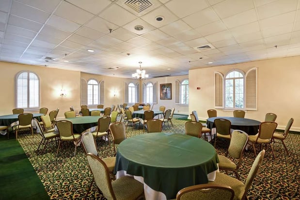 Images Embassy Suites by Hilton Charleston Historic District