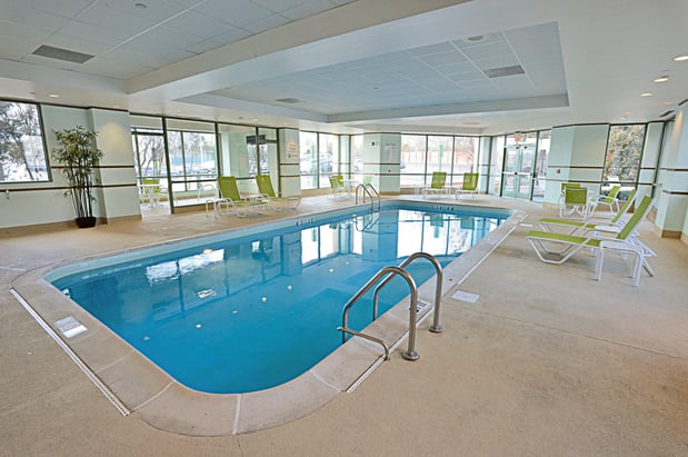 Images Holiday Inn Chicago Oakbrook by IHG