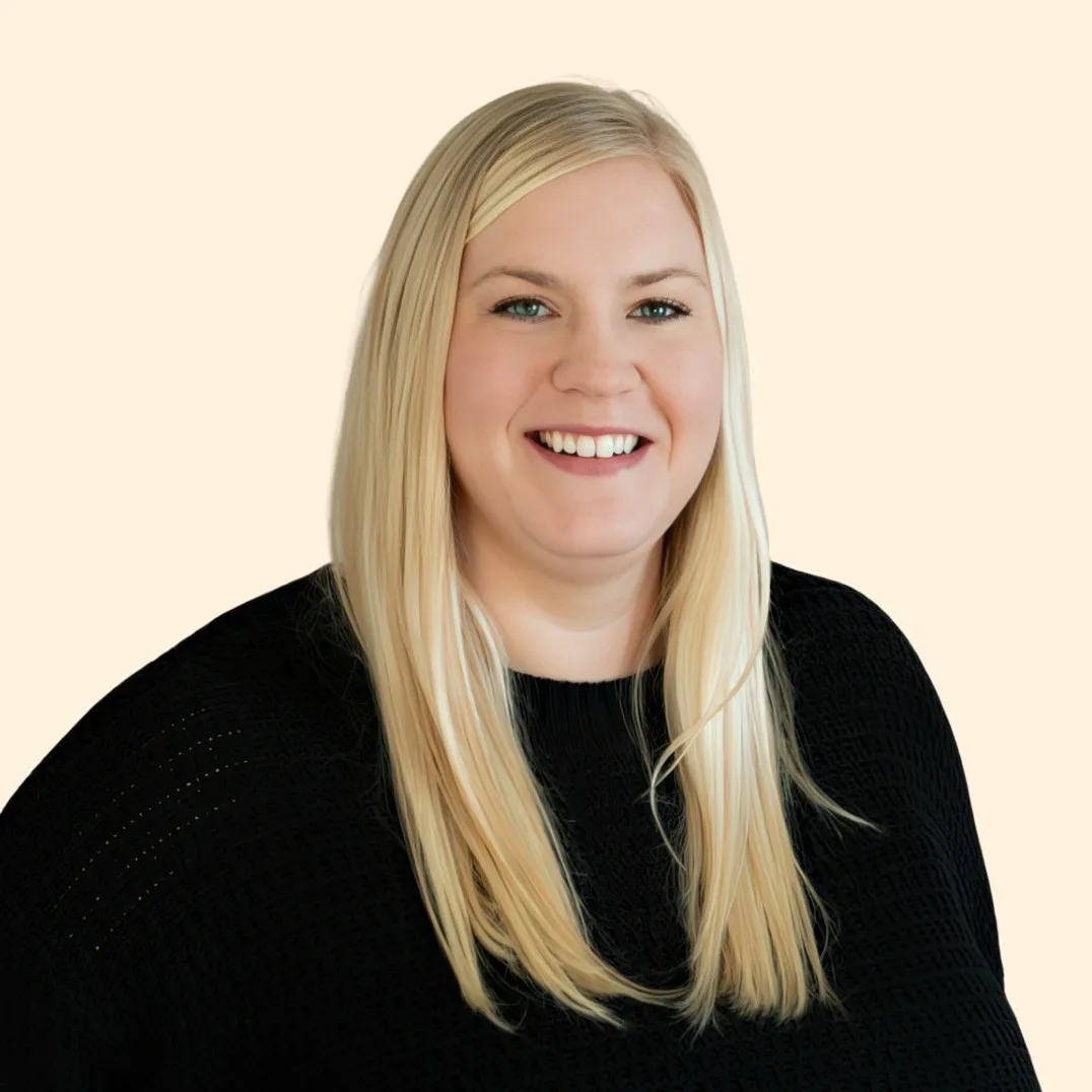 Lindsey Schultz - Anoka, MN - Mental Health Counseling, Psychiatry, Psychologist