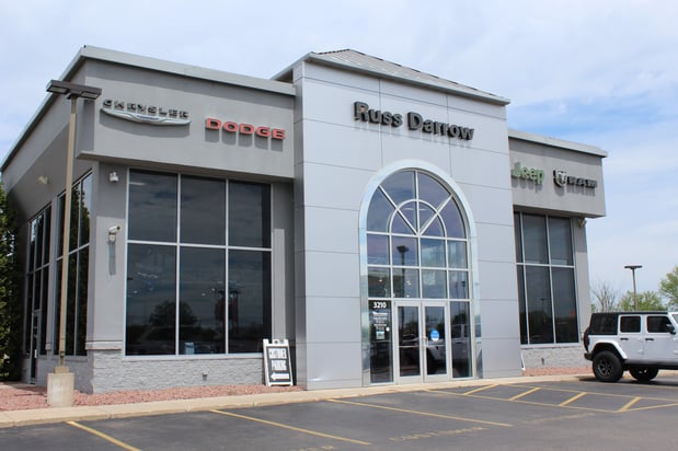 Images Russ Darrow Chrysler Dodge Jeep Ram of West Bend Parts Department