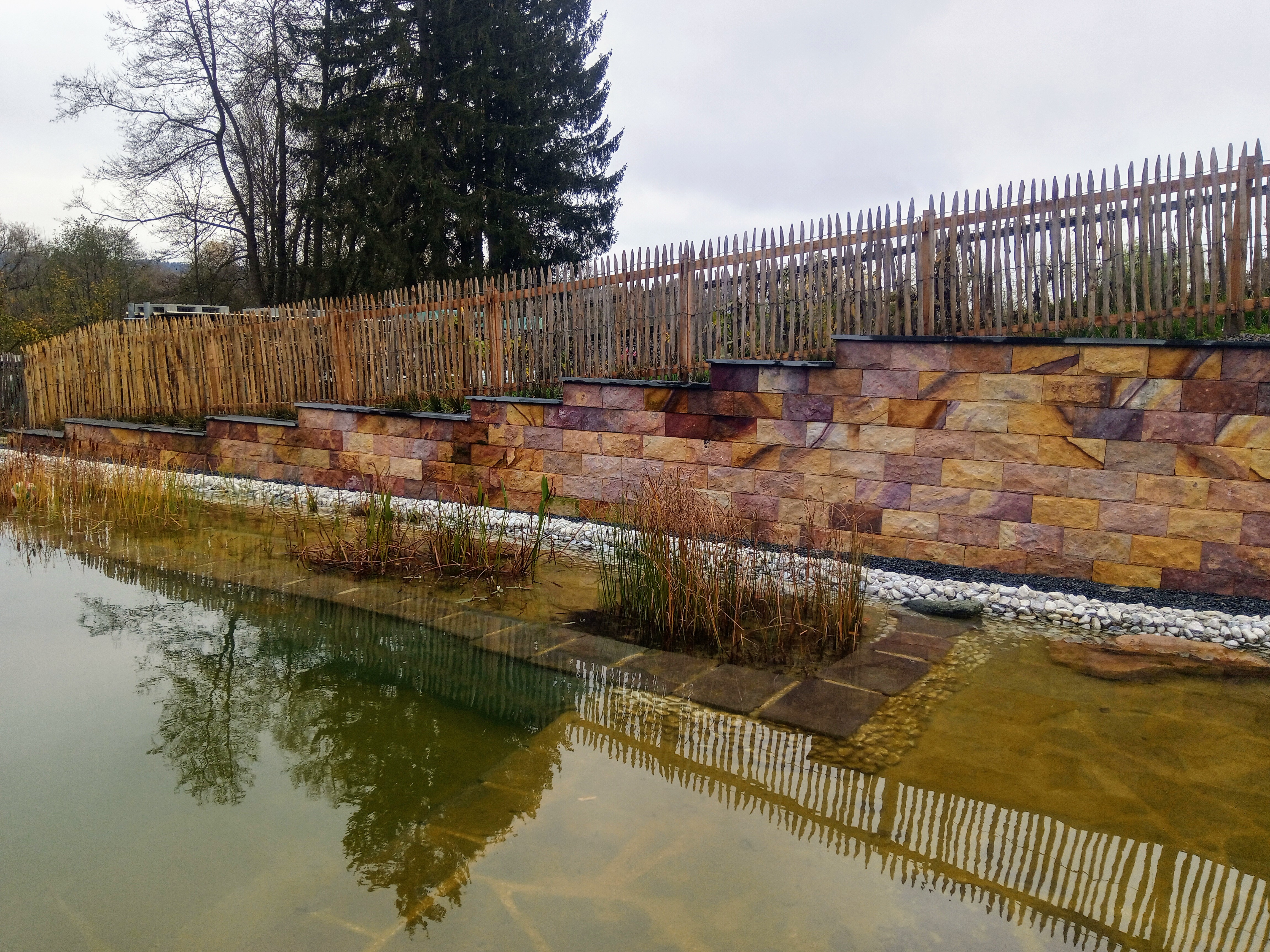 Bild 12 von GWK Garten Wohnraum Knapp