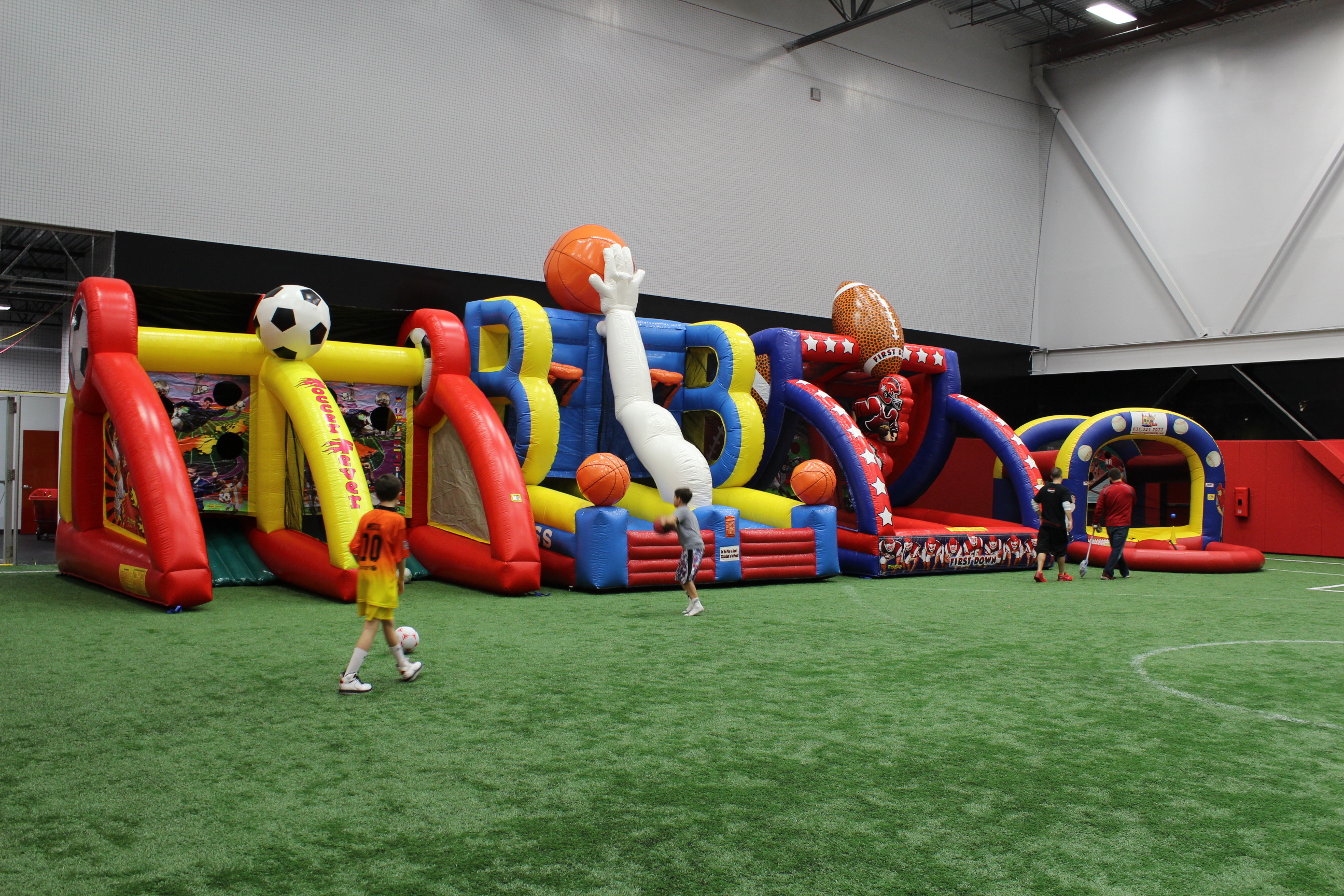 So many sport inflatable game rentals Long Island to choose from, Inflatable foot ball, inflatable baseball, inflatable soccer, inflatable soccer dartboard. Check out our big selection of bounce house rentals and the best party rentals around town including Southampton for party rentals