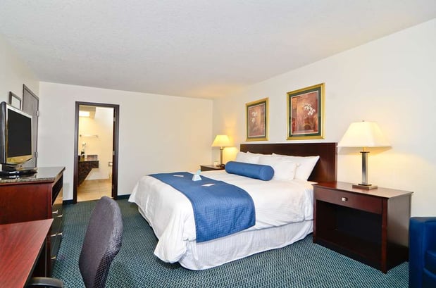 Images Best Western Gas City