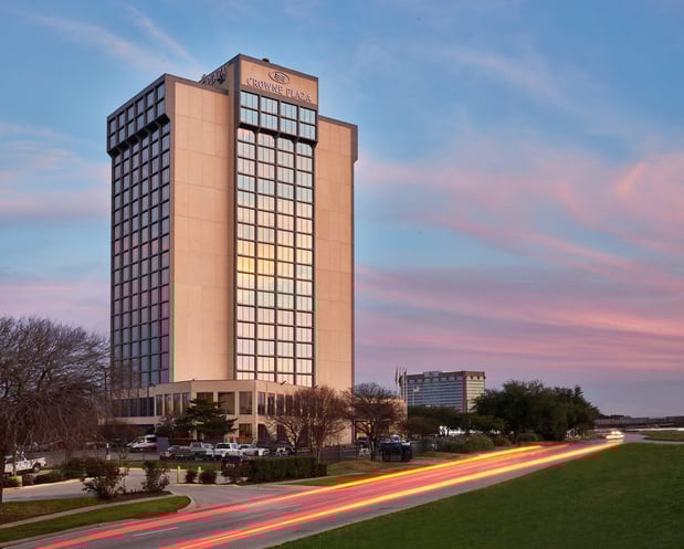 Images Crowne Plaza Dallas Market Ctr - Love Field by IHG